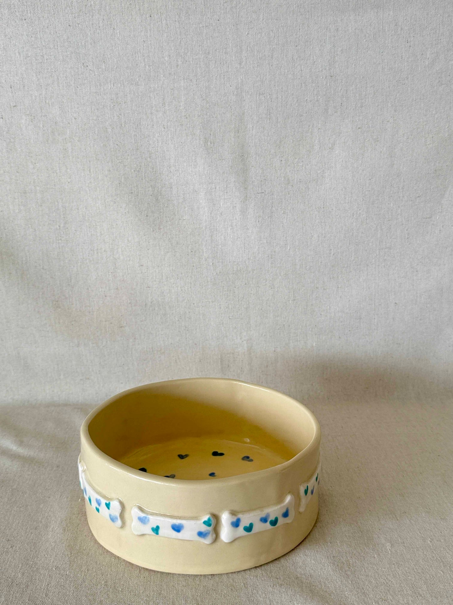 Bones & Hearts Bowl – Medium